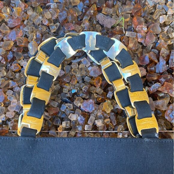 SALVATORE FERRAGAMO Leather Trim Layered Nylon Top Handle Bag. EUC! - Picture 13 of 13